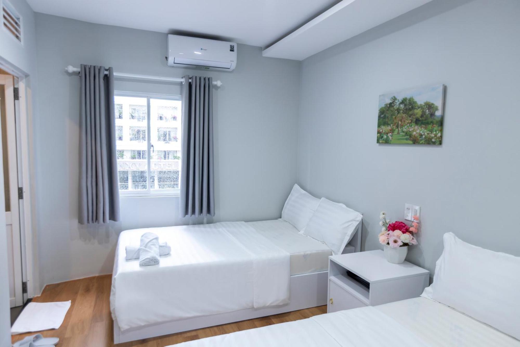 Cosmos Hotel Nha Trang By Ht Exterior photo