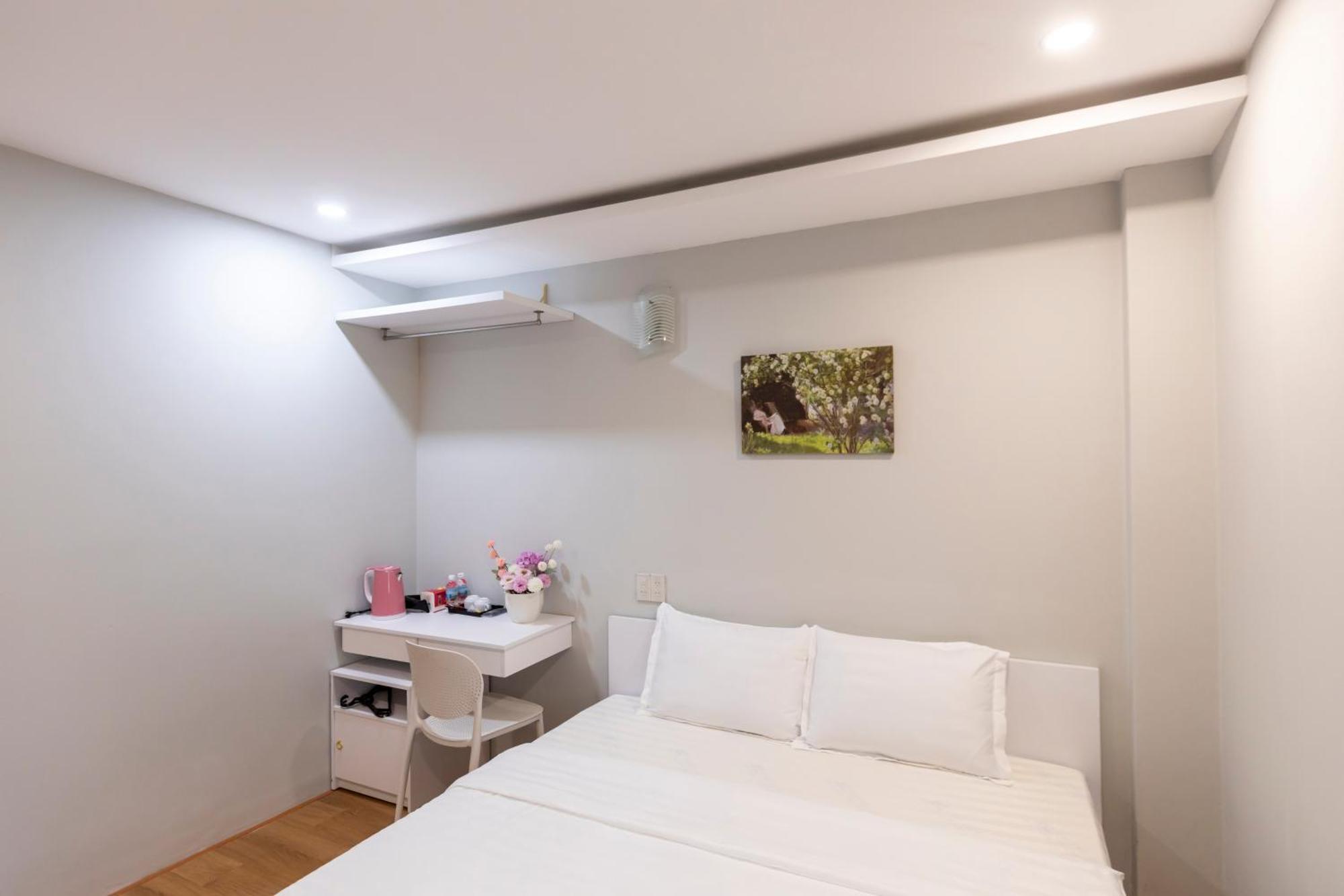 Cosmos Hotel Nha Trang By Ht Exterior photo